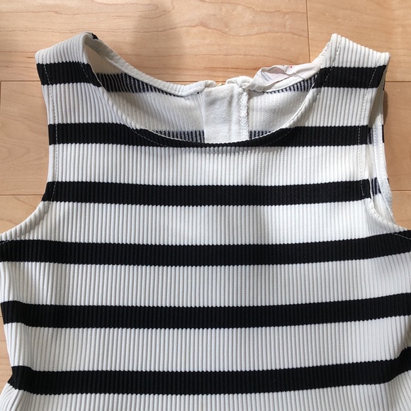 H&M Dress - Picture 2 of 9